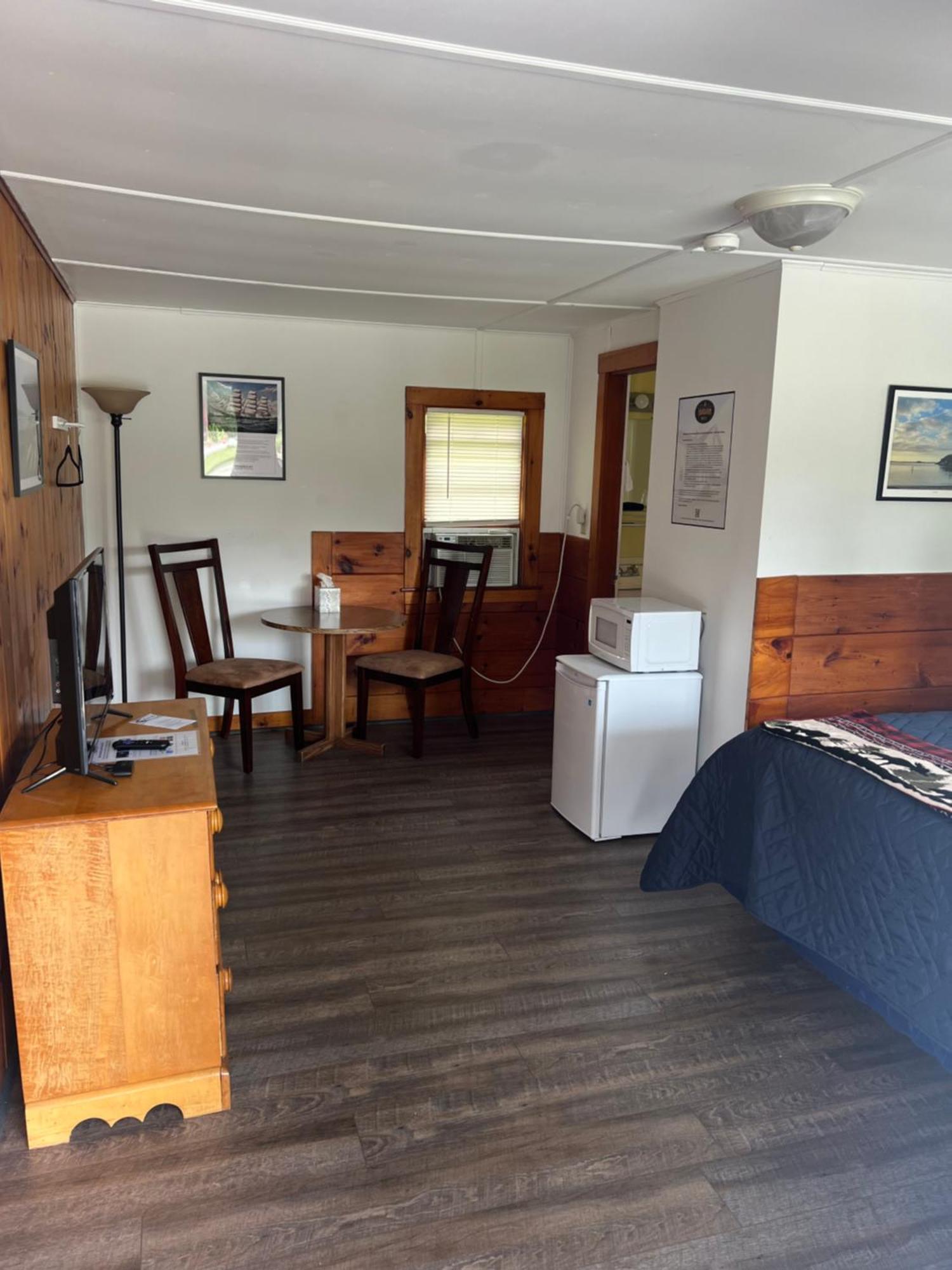 Yardarm Motel Searsport Eksteriør billede