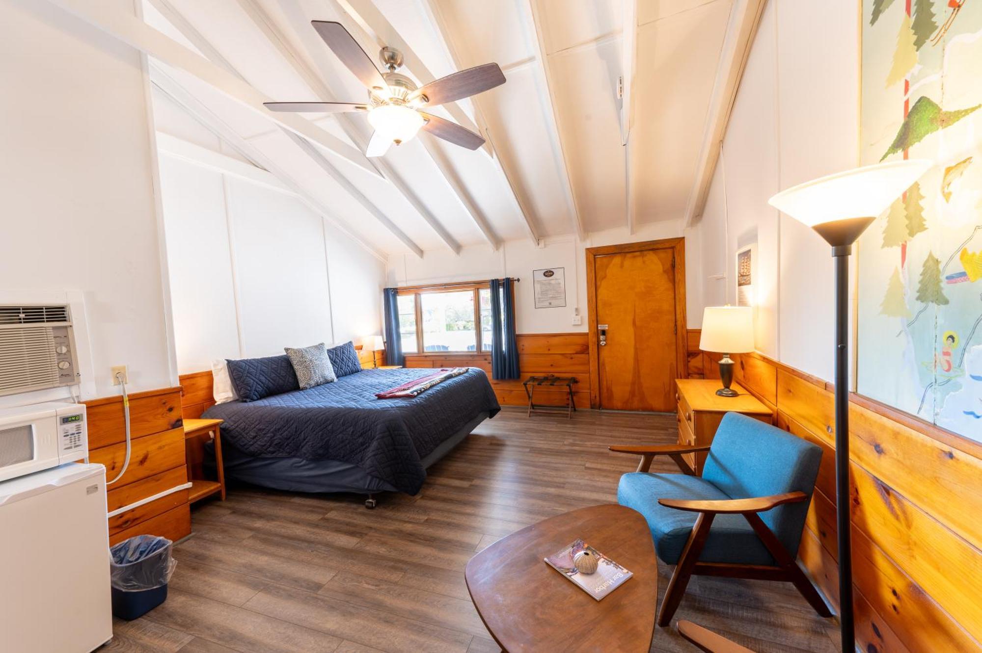 Yardarm Motel Searsport Eksteriør billede