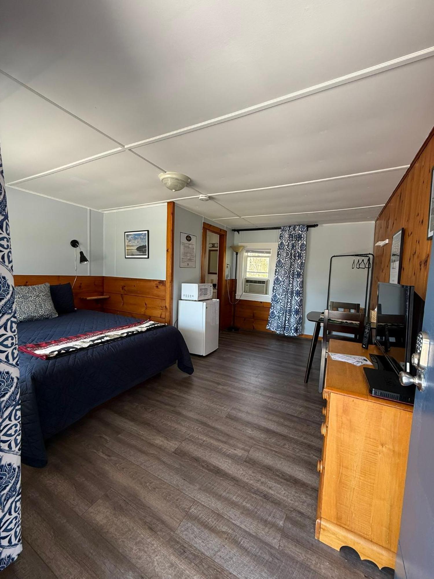 Yardarm Motel Searsport Eksteriør billede