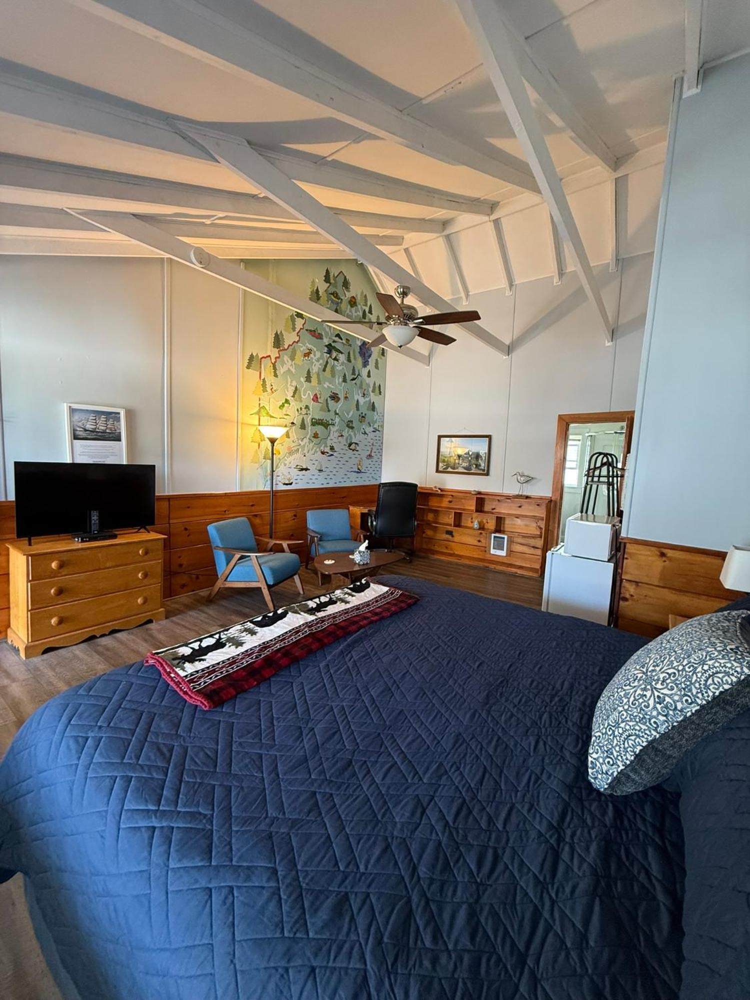 Yardarm Motel Searsport Eksteriør billede